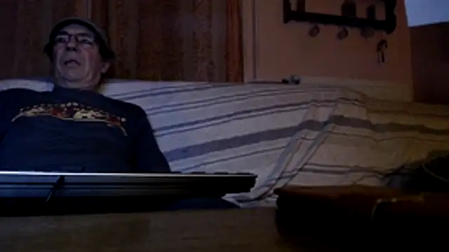 Snapshot of joachimheiss chatting on 01/17/26, 05:23 joachimheiss online show from 01/17/26, 05:23