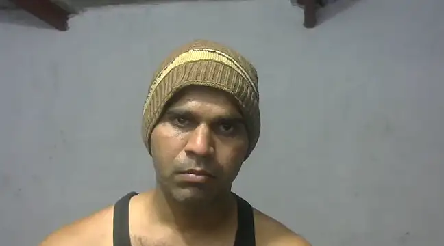 Snapshot of Nightservice27 chatting on 02/01/25, 04:54 Nightservice27 online show from 02/01/25, 04:54