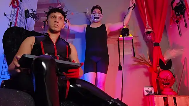 AngeloColleen online show from 10/24/25, 06:15