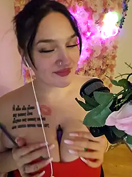 Jinyxx3 online show from 02/05/25, 09:36