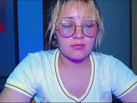 Hinako0Satorii  online show from 03/22/25, 02:05