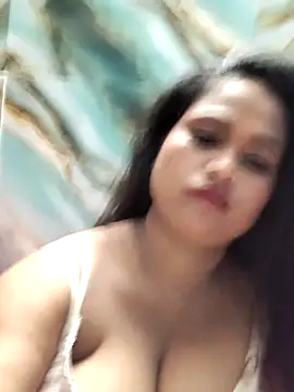 Snapshot of hornysania123 chatting on 10/29/25, 05:36 hornysania123 online show from 10/29/25, 05:36