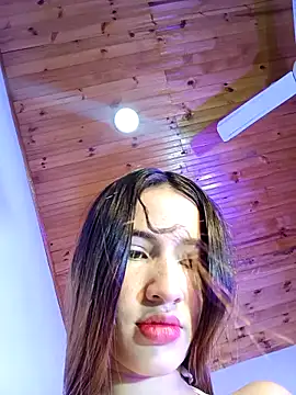 Snapshot of -Nicol chatting on 02/12/25, 10:14 -Nicol online show from 02/12/25, 10:14