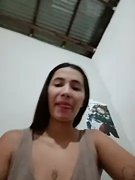 Snapshot of -Nicol chatting on 10/02/25, 10:00 -Nicol online show from 10/02/25, 10:00