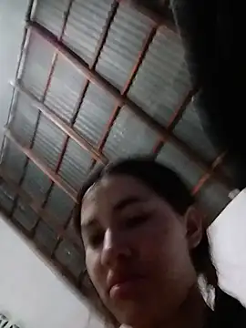 Snapshot of -Nicol chatting on 11/29/25, 10:07 -Nicol online show from 11/29/25, 10:07