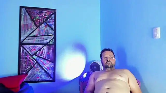 Daniel 08 8 online show from 10/13/25, 11:27