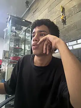 Snapshot of Santiago-Thompson chatting on 10/11/25, 02:55 Santiago-Thompson online show from 10/11/25, 02:55