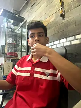 Snapshot of Santiago-Thompson chatting on 10/13/25, 07:25 Santiago-Thompson online show from 10/13/25, 07:25