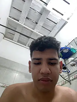 Snapshot of Santiago-Thompson chatting on 11/01/25, 07:49 Santiago-Thompson online show from 11/01/25, 07:49