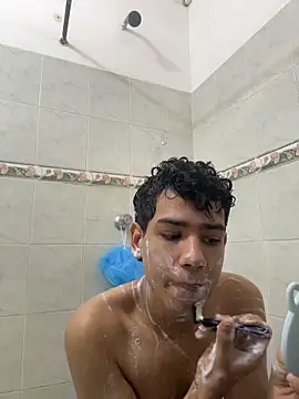 Santiago-Thompson online show from 12/02/25, 06:14