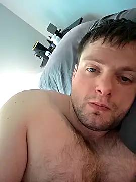 luv2fuk2025 online show from 04/10/26, 06:34