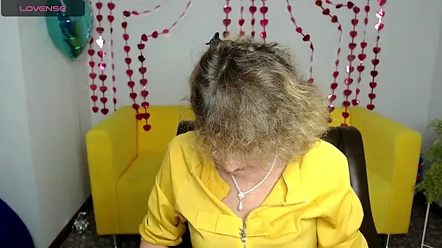 SexyGrandma  online show from 02/13/25, 03:56