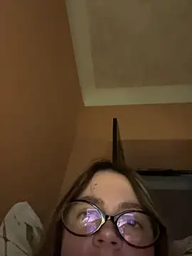 DearAlise online show from 06/07/26, 01:15
