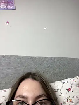DearAlise online show from 06/30/26, 11:44
