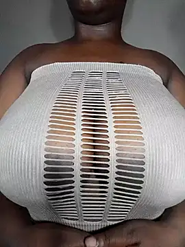 owamiee online show from 02/12/25, 10:03