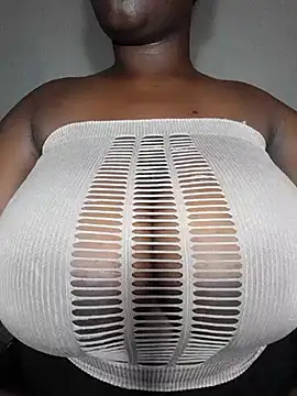 owamiee online show from 02/13/25, 07:10