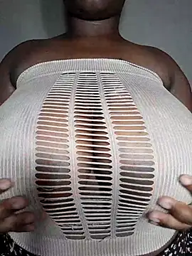 owamiee online show from 02/16/25, 06:21