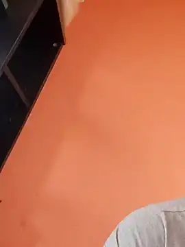 Milankure111 online show from 02/22/25, 06:50