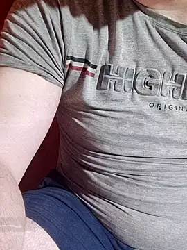 Milankure111 online show from 03/04/25, 06:50