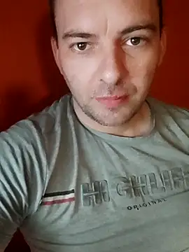 Milankure111 online show from 03/05/25, 05:40