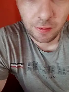 Milankure111 online show from 03/06/25, 07:36