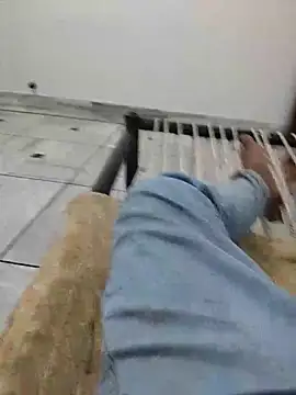 xmanrawan2 online show from 03/12/25, 02:12