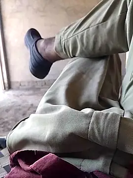 xmanrawan2 online show from 03/22/25, 06:43