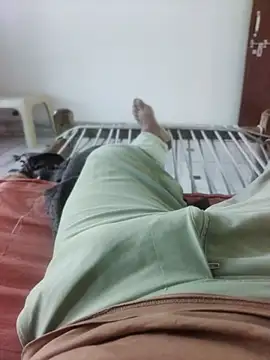 xmanrawan2 online show from 09/14/25, 02:54