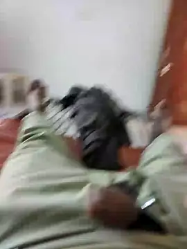 xmanrawan2 online show from 10/16/25, 03:40