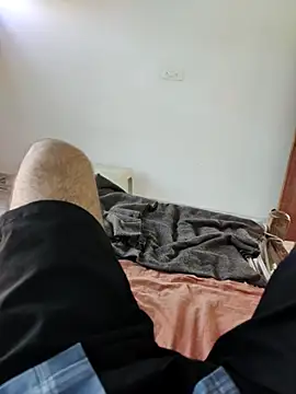 xmanrawan2 online show from 10/24/25, 03:47