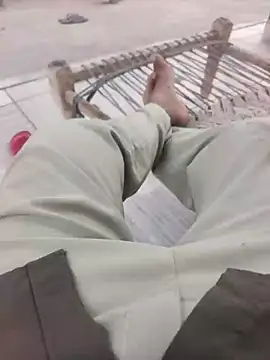 xmanrawan2 online show from 11/19/25, 12:16