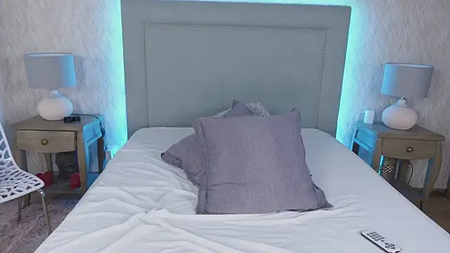 MillaBlis online show from 02/24/25, 12:20