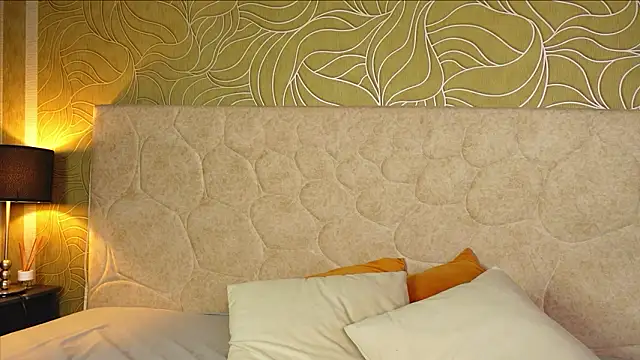 MillaBlis online show from 02/13/26, 08:05