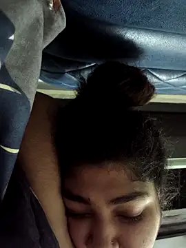 naina78910 online show from 05/13/26, 06:49