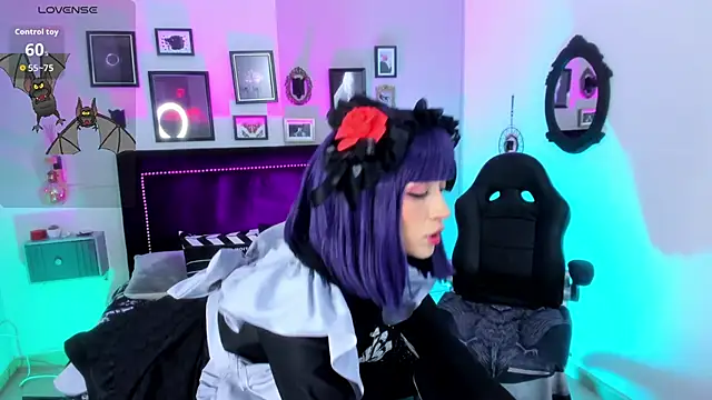 Snapshot of IsisRaichuu_ chatting on 09/23/25, 08:56 IsisRaichuu online show from 09/23/25, 08:56