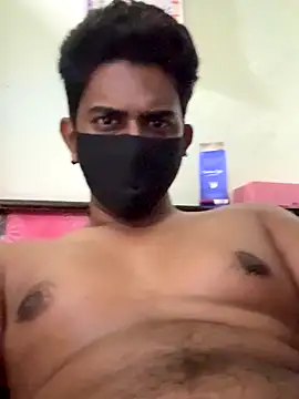 Shaggy010199 online show from 11/30/25, 01:48