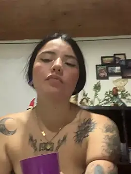 Snapshot of Alejandra_md chatting on 01/29/25, 02:51 Alejandra md online show from 01/29/25, 02:51