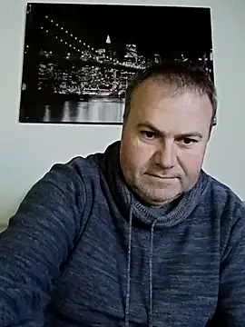 Snapshot of Pourleplasirs chatting on 11/20/25, 09:25 Pourleplasirs online show from 11/20/25, 09:25