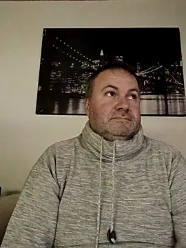 Snapshot of Pourleplasirs chatting on 11/29/25, 09:07 Pourleplasirs online show from 11/29/25, 09:07