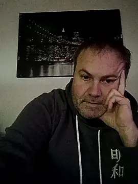 Pourleplasirs online show from 12/21/25, 10:39