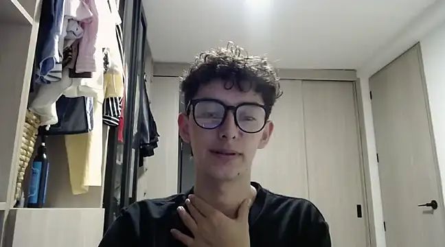 miketwink online show from 03/21/25, 04:39