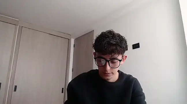 miketwink online show from 03/22/25, 08:59