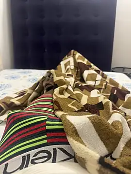 jhonnes  online show from 03/13/25, 04:05