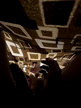 jhonnes  online show from 12/15/25, 02:05