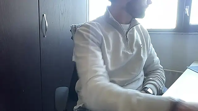 bullyboyy online show from 03/17/25, 12:04