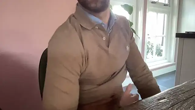 bullyboyy online show from 04/06/26, 06:36