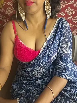 Cute Jiyaa online show from 07/06/26, 05:48
