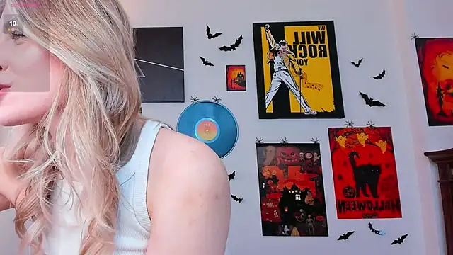 heartseduction online show from 11/28/25, 12:19