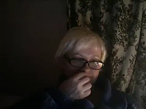 Snapshot of Mayya4321 chatting on 01/29/25, 07:53 Mayya4321 online show from 01/29/25, 07:53