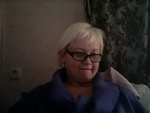 Snapshot of Mayya4321 chatting on 02/02/25, 12:02 Mayya4321 online show from 02/02/25, 12:02